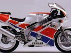 Yamaha FZR 400R